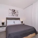Apartment House Torre *