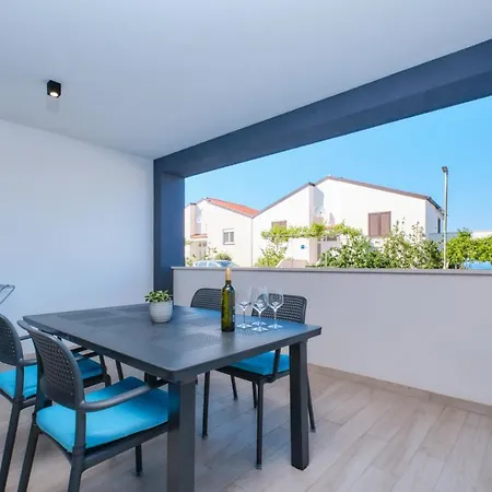 House Torre Apartament *