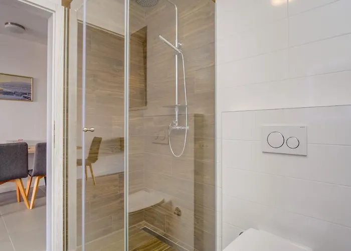 House Torre 아파트 말리로시니