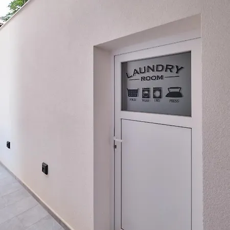 House Torre * מאלי לוסיניי